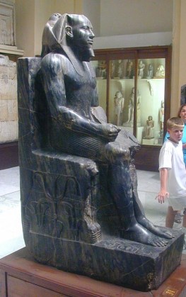 Sellicks_Khafregneiss-Cairo_crop